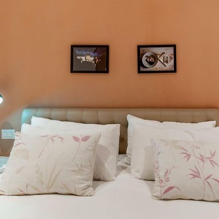 Tresette Toledo Bed & Breakfast Napoli Bagian luar foto