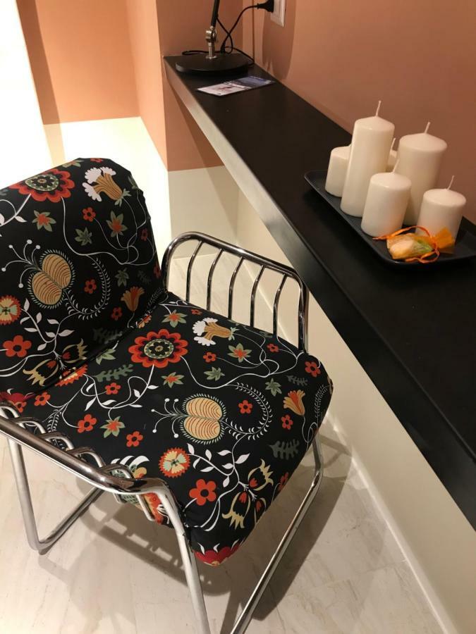 Tresette Toledo Bed & Breakfast Napoli Bagian luar foto