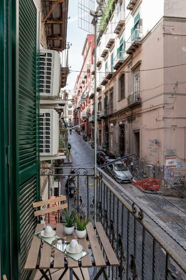 Tresette Toledo Bed & Breakfast Napoli Bagian luar foto
